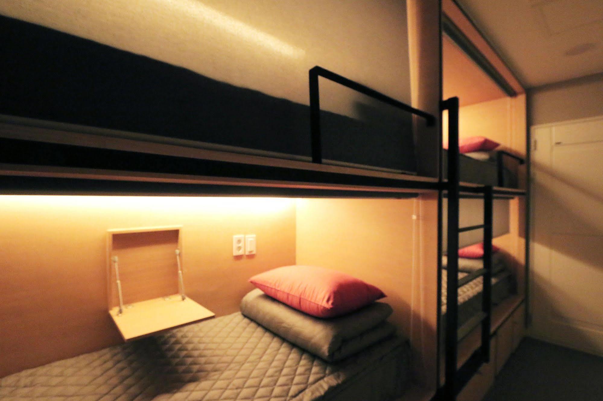 Blueboat Hostel Gyeongju Ngoại thất bức ảnh